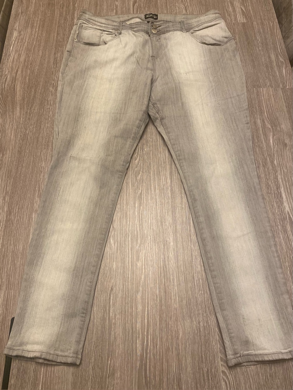 Plus Size Light Gray Women’s Skinny Jeans